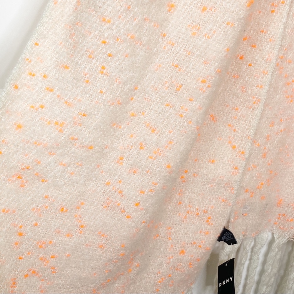 NWT DKNY Oversized Pop Neon Speckled Fringe Scarf - Picture 8 of 10